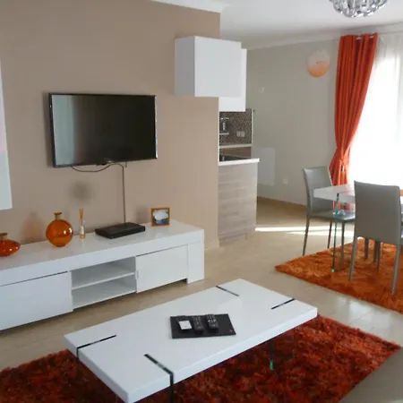 Luxury Paris Orange Serris