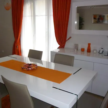 Djanea Luxury - Disneyland Paris דירה סאריס